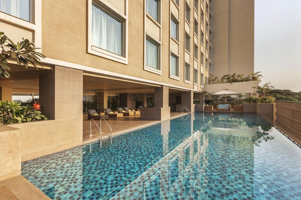 Lemon Tree Premier City Center Пуне Екстер'єр фото